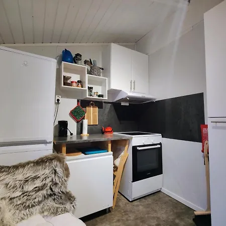 Arctic Refuge - Mini House בית נופש *